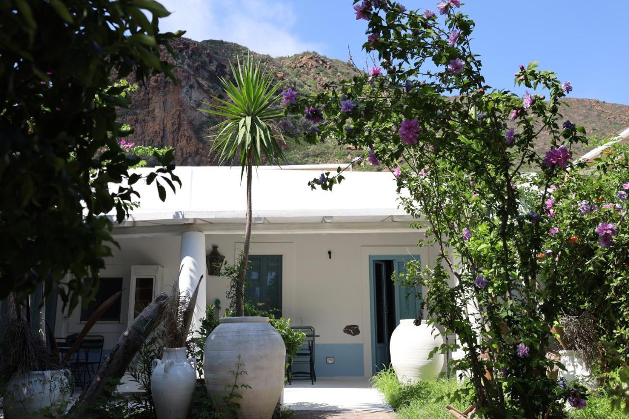 Art 3* Panarea