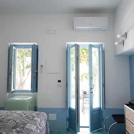 Art B&B Panarea Exterior photo