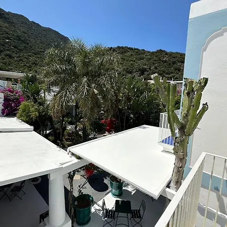 Art B&B Panarea Exterior photo