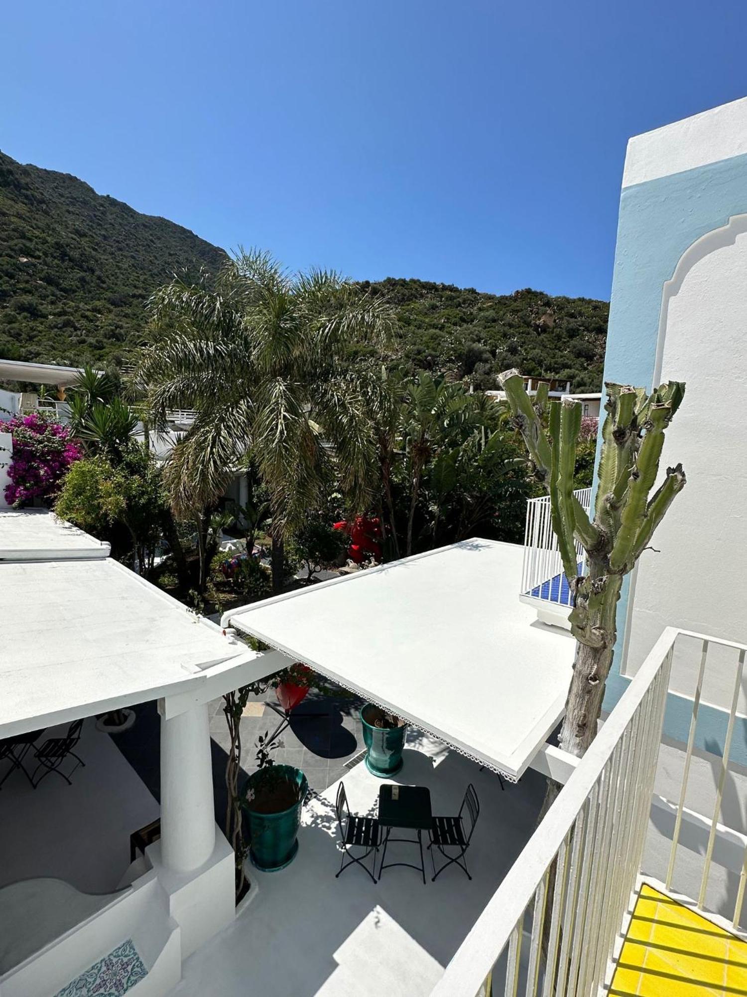 Art Alojamento de Acomodação e Pequeno-almoço Panarea